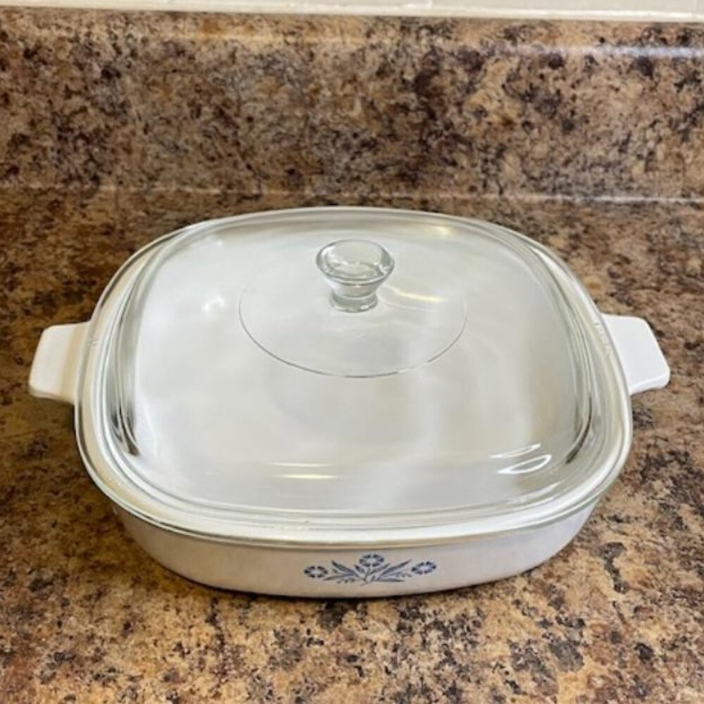Corningware Cornflower casserole - 9x9x2 inches